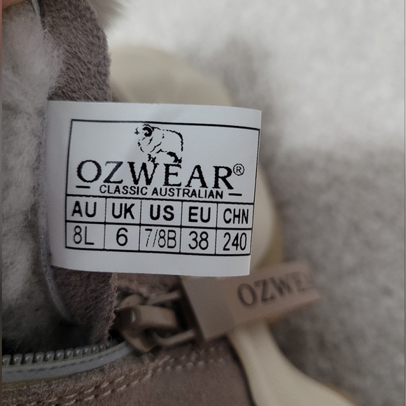 Women's OZWEAR boots, size US 8, suede - Picture 7 of 7